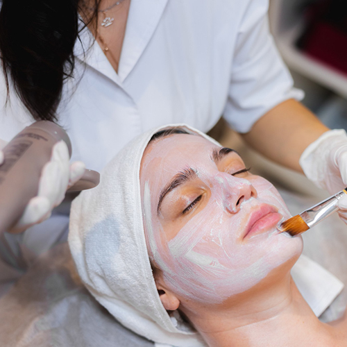 Facials Near Me: Finding the Best Facial Services in Your Area